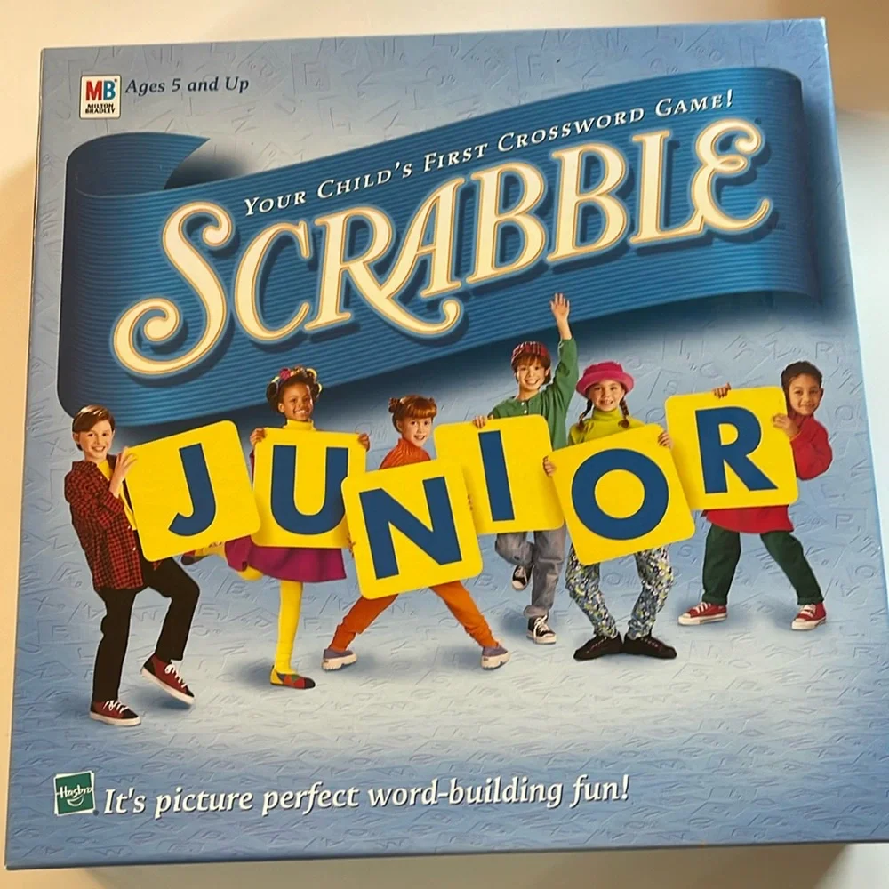 Scrabble Junior game